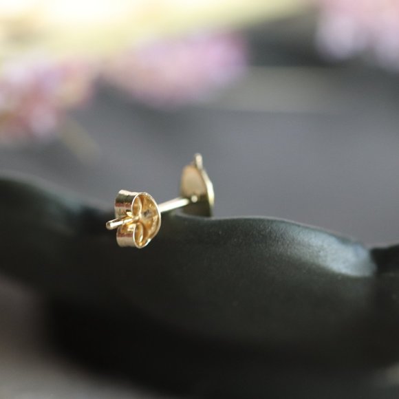 10K Solid Gold "Autumnal Grace" Light Leaf earrings Yellow, White and Rose gold - Picture 3 of 6